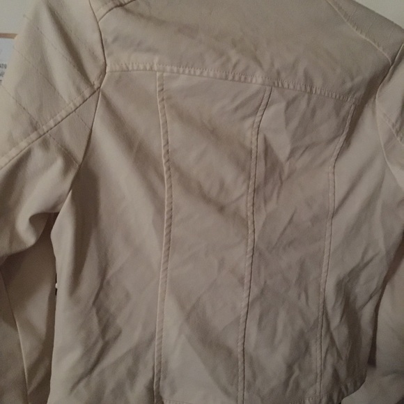 Faux leather jacket - Picture 3 of 3